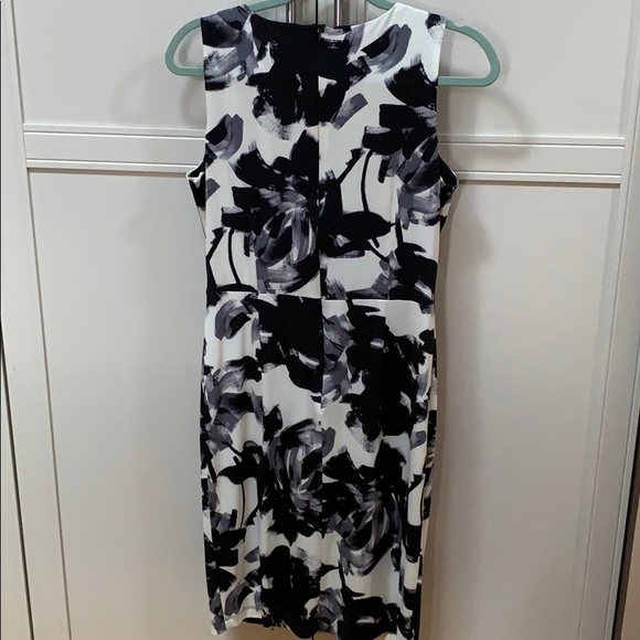 Dressbarn dress - Picture 3 of 5